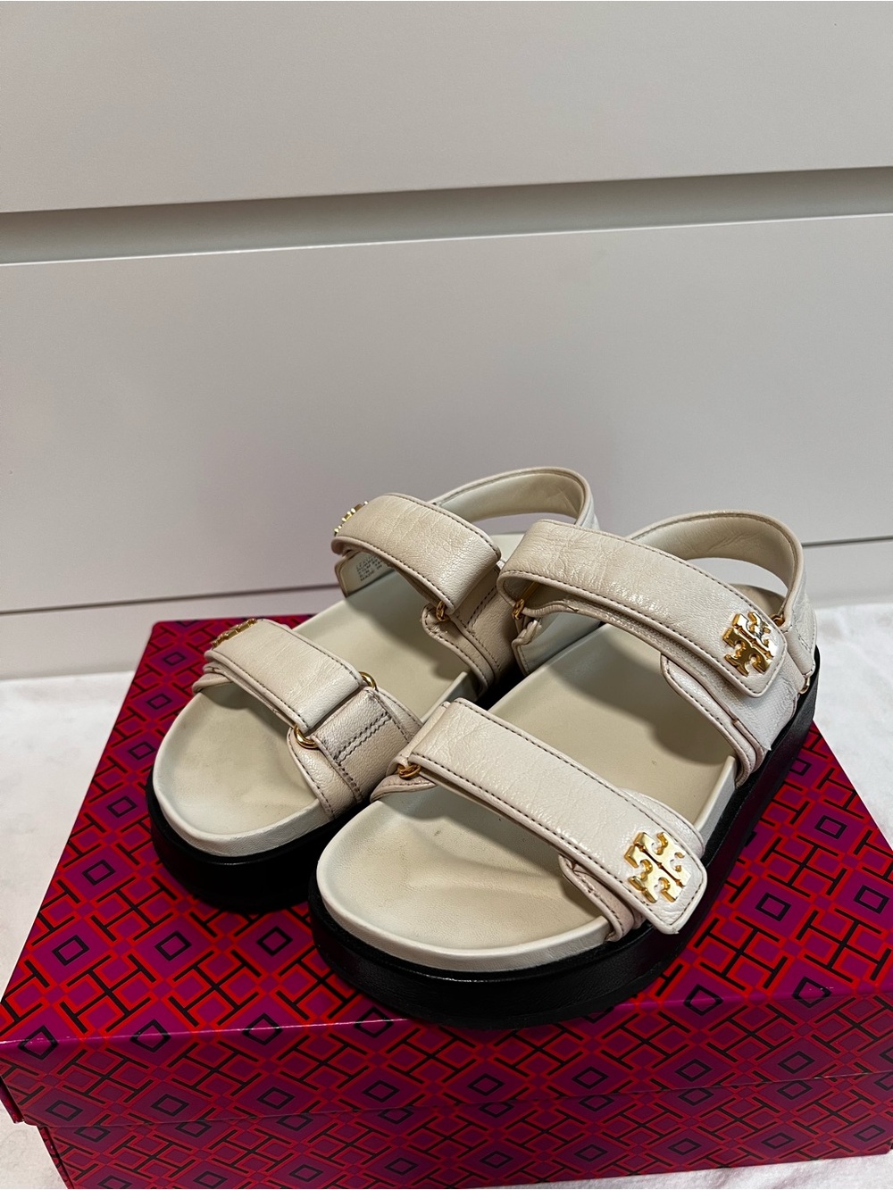 Tory Burch Beige Platform Sport Sandals with Gold Logo size 5.5